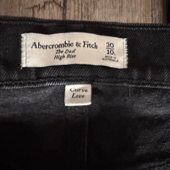 Abercrombie & Fitch Women's High Rise Black Jeans - Picture 5 of 9
